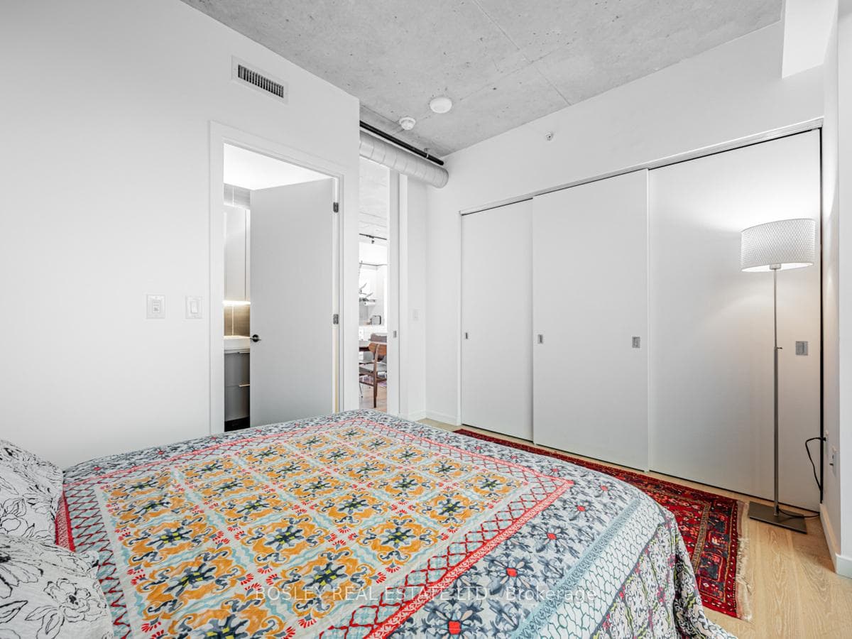 170 Bayview Avenue Unit 1509 photo 19
