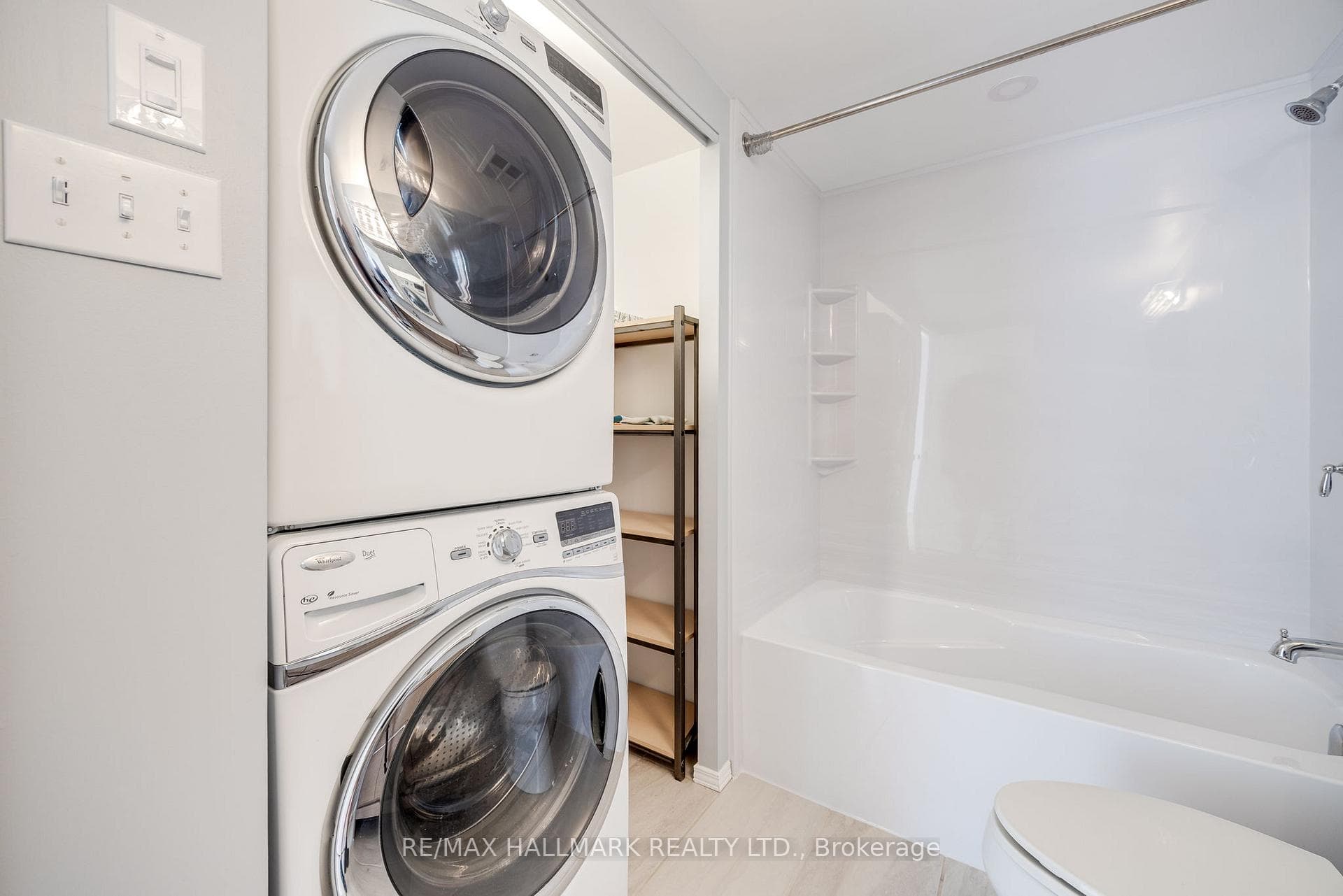 95 Lombard Street Unit 1202 photo 21