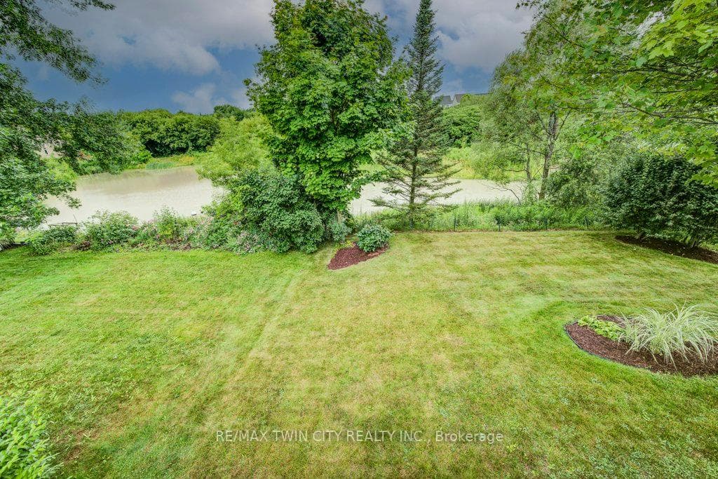 670 Salzburg Drive photo 39