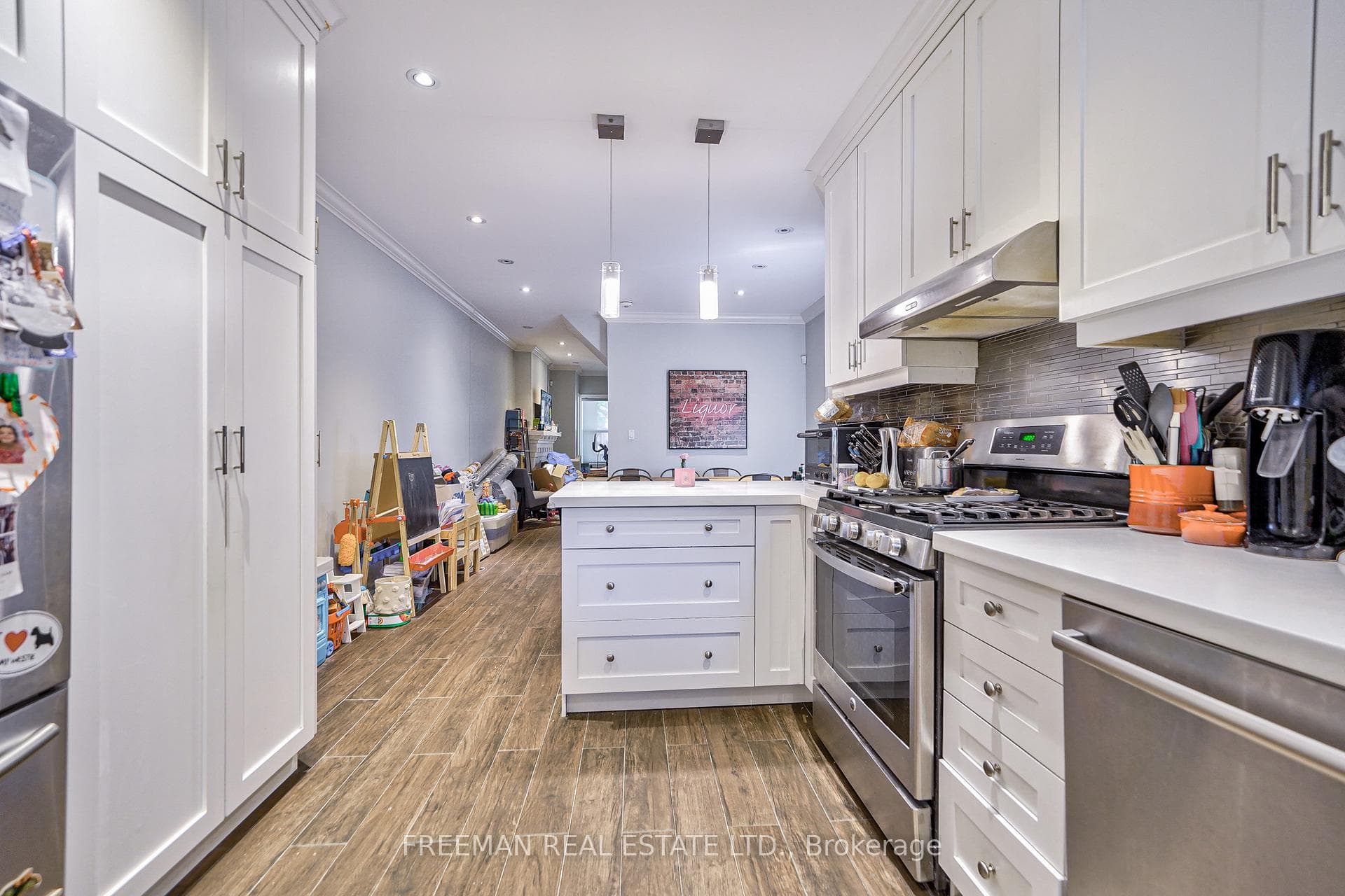 20 Greensides Avenue photo 7