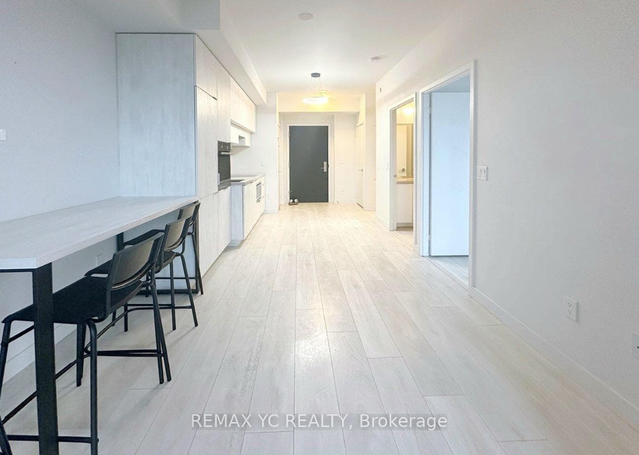 8 Eglinton Avenue Unit 5309 photo 5