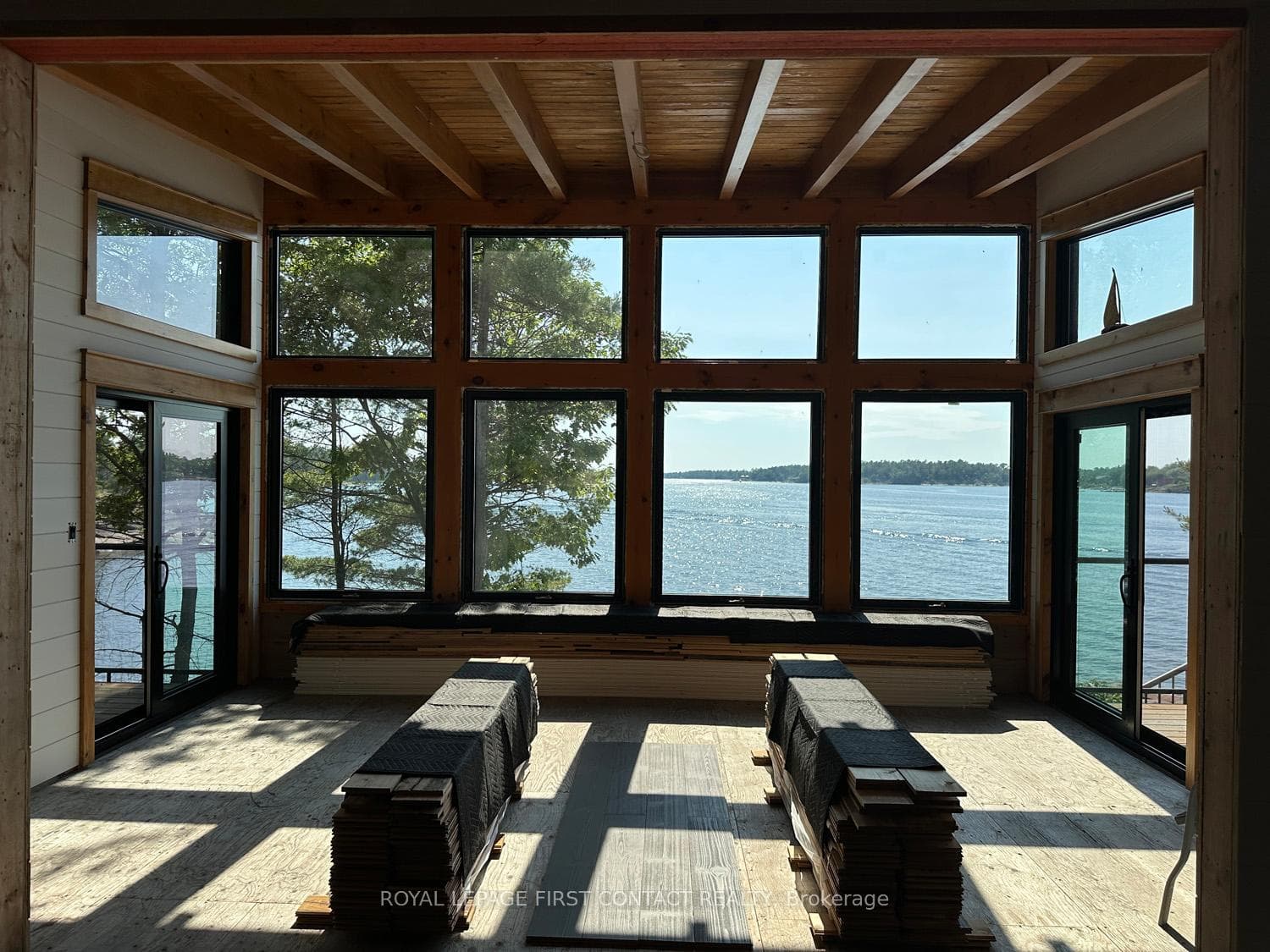 23 A26 Island photo 12
