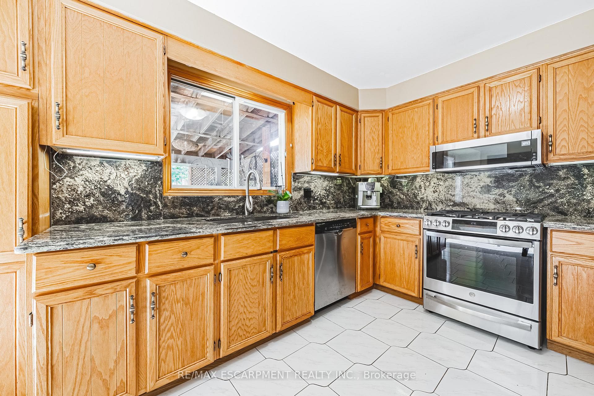 19 Glenhaven Court photo 11