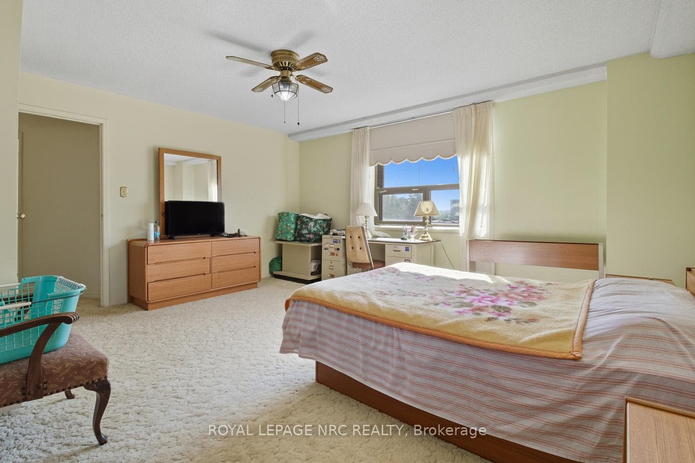141 Church Street Unit 401 photo 17