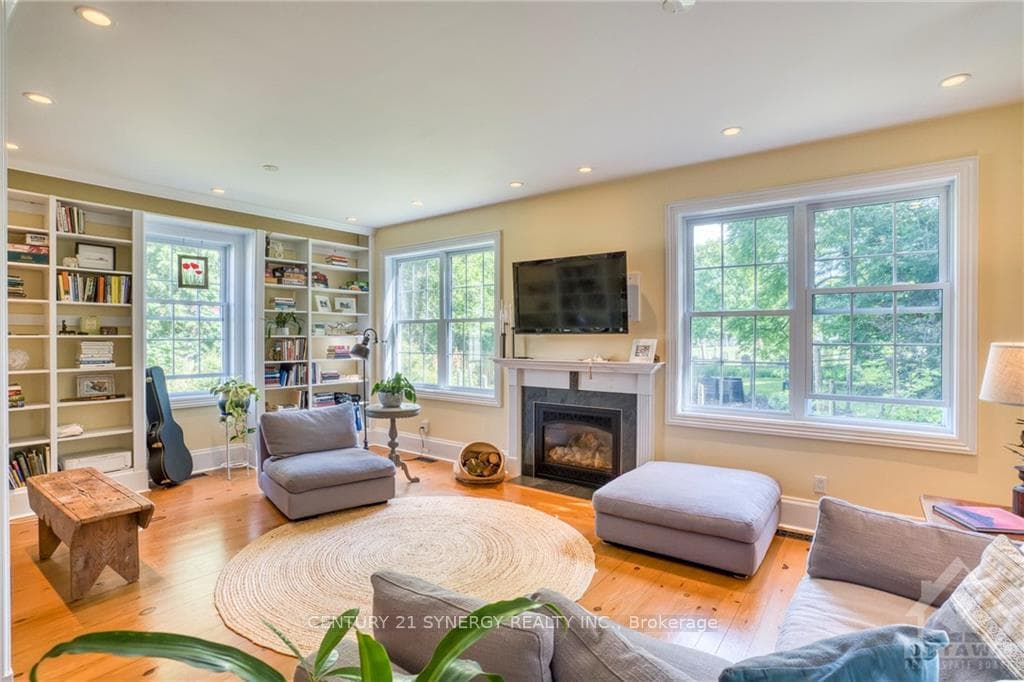 73 BECKWITH Street photo 19