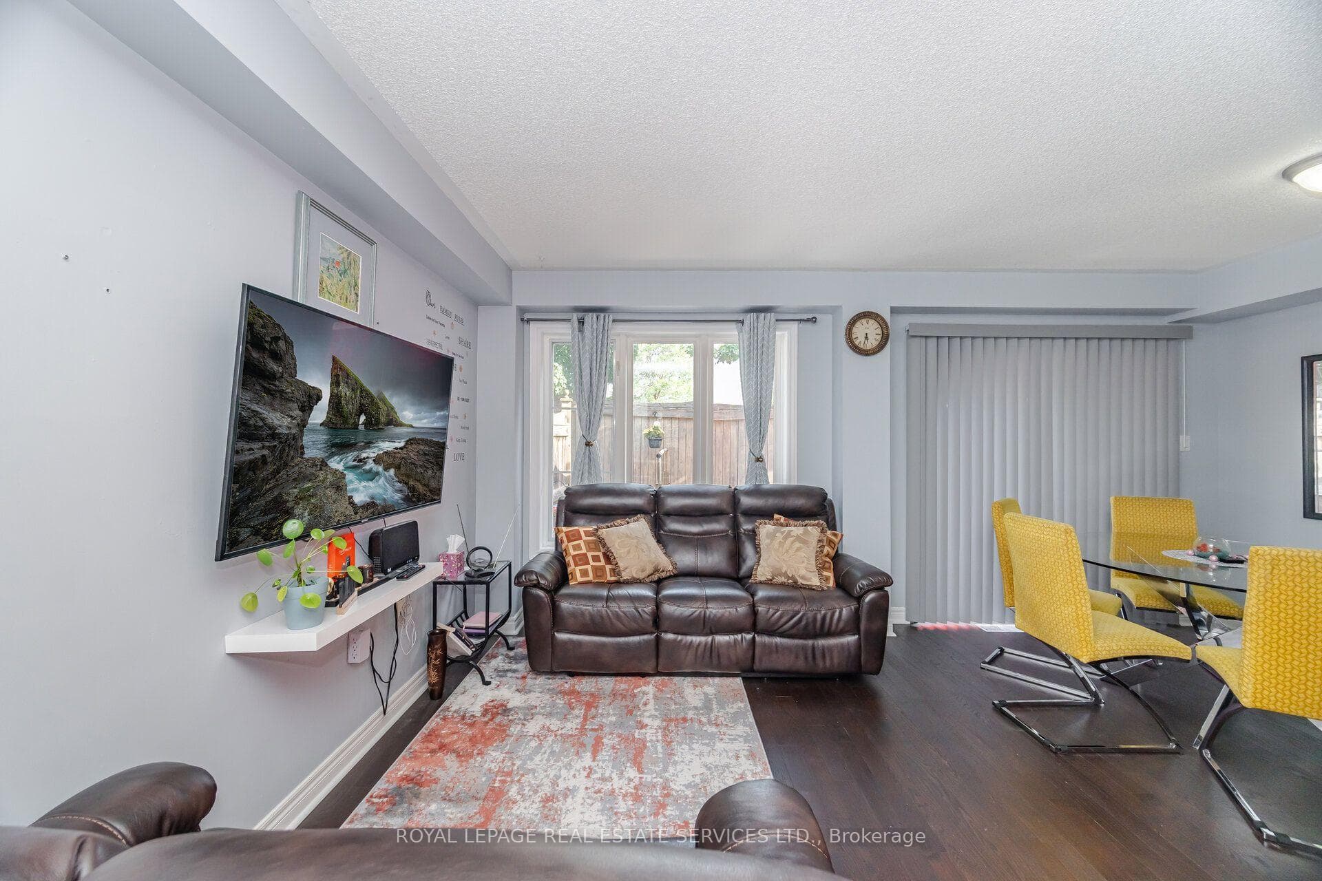430 Mapleview Drive Unit 6 photo 10