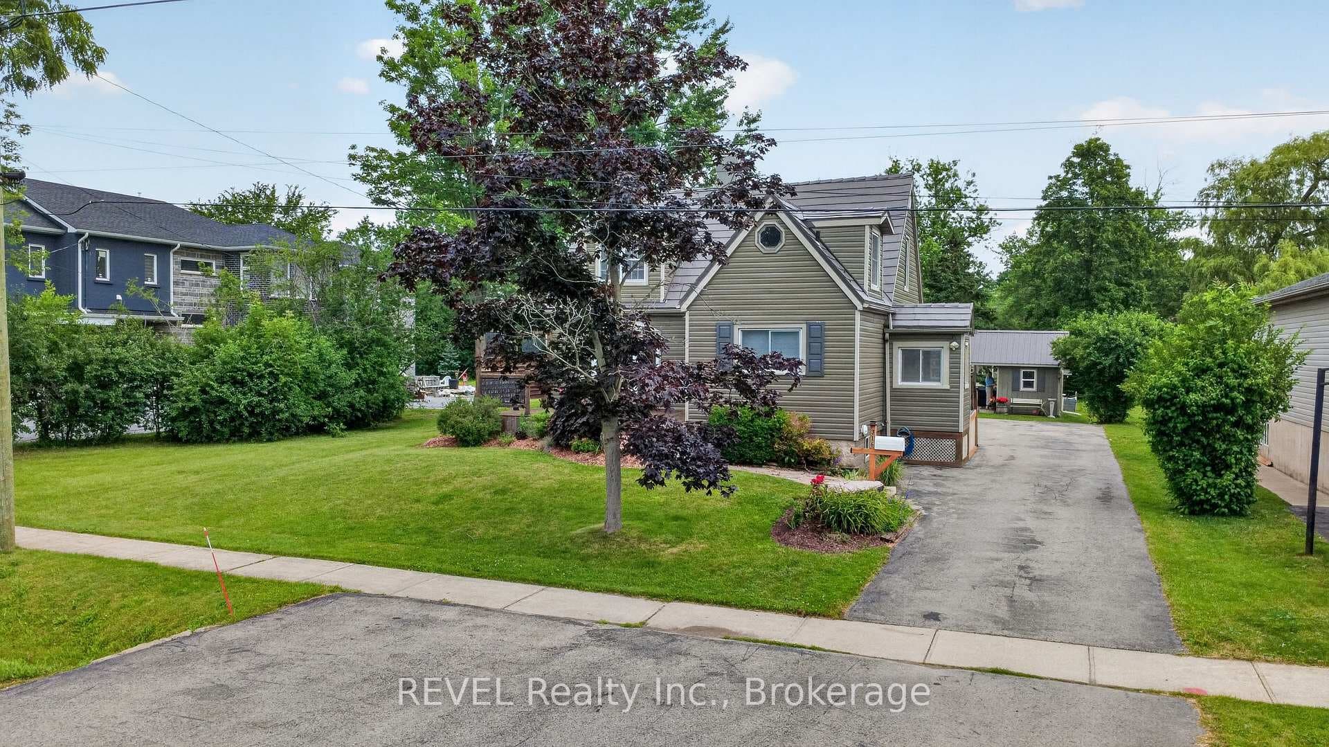 316 Leask Avenue photo 3