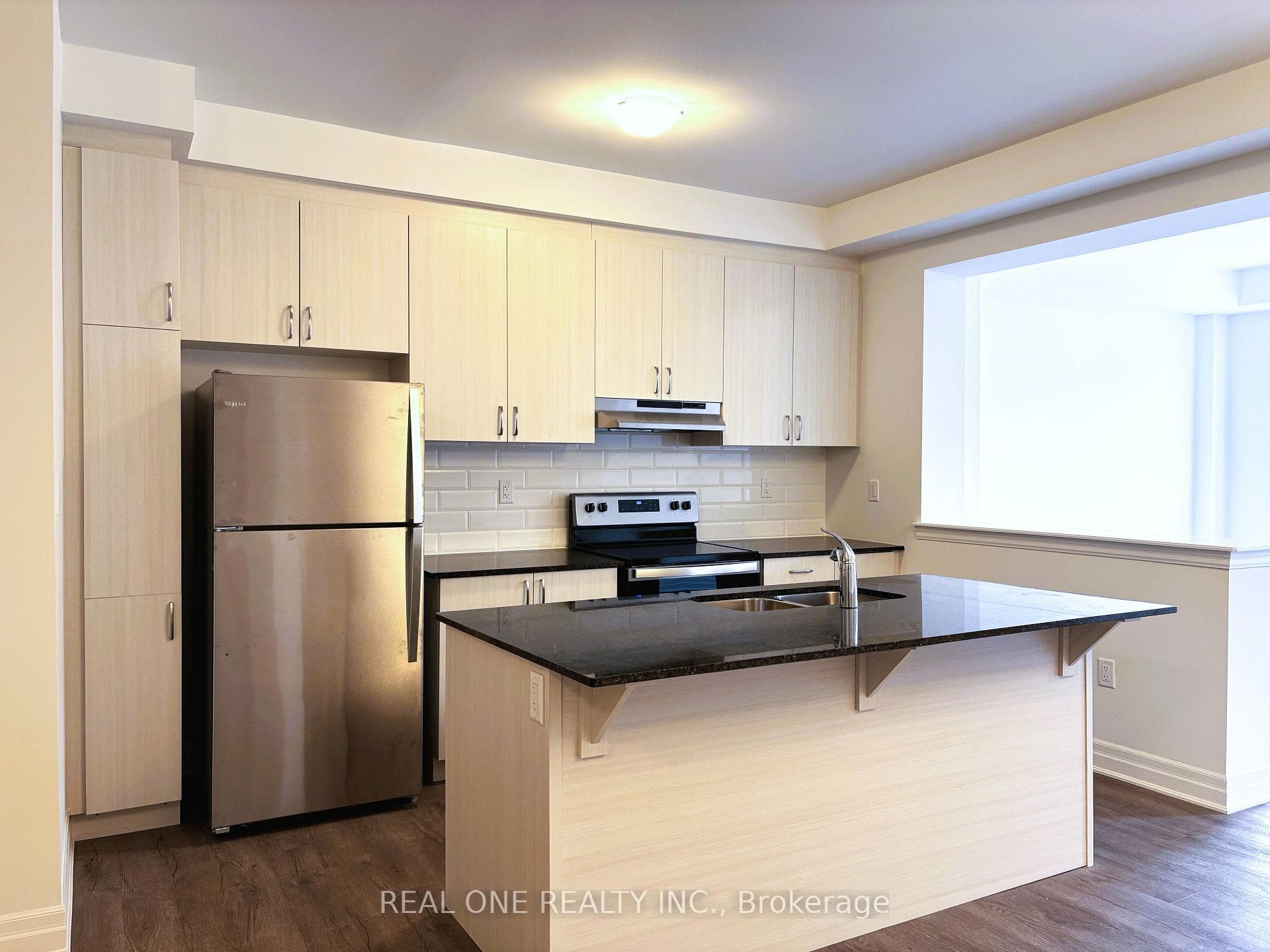 183 Keppel Circle photo 8