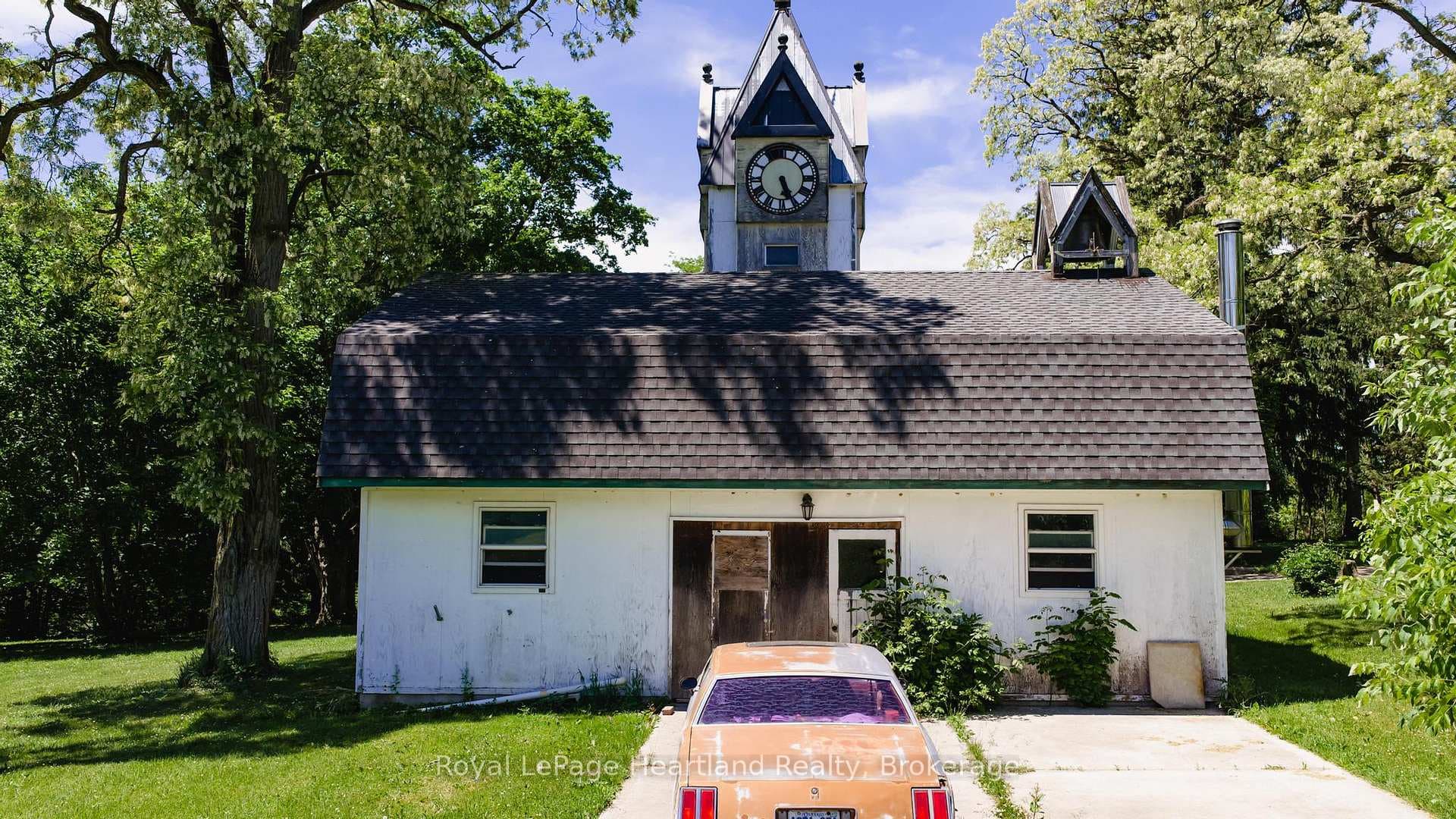 40485 Huron Road photo 12