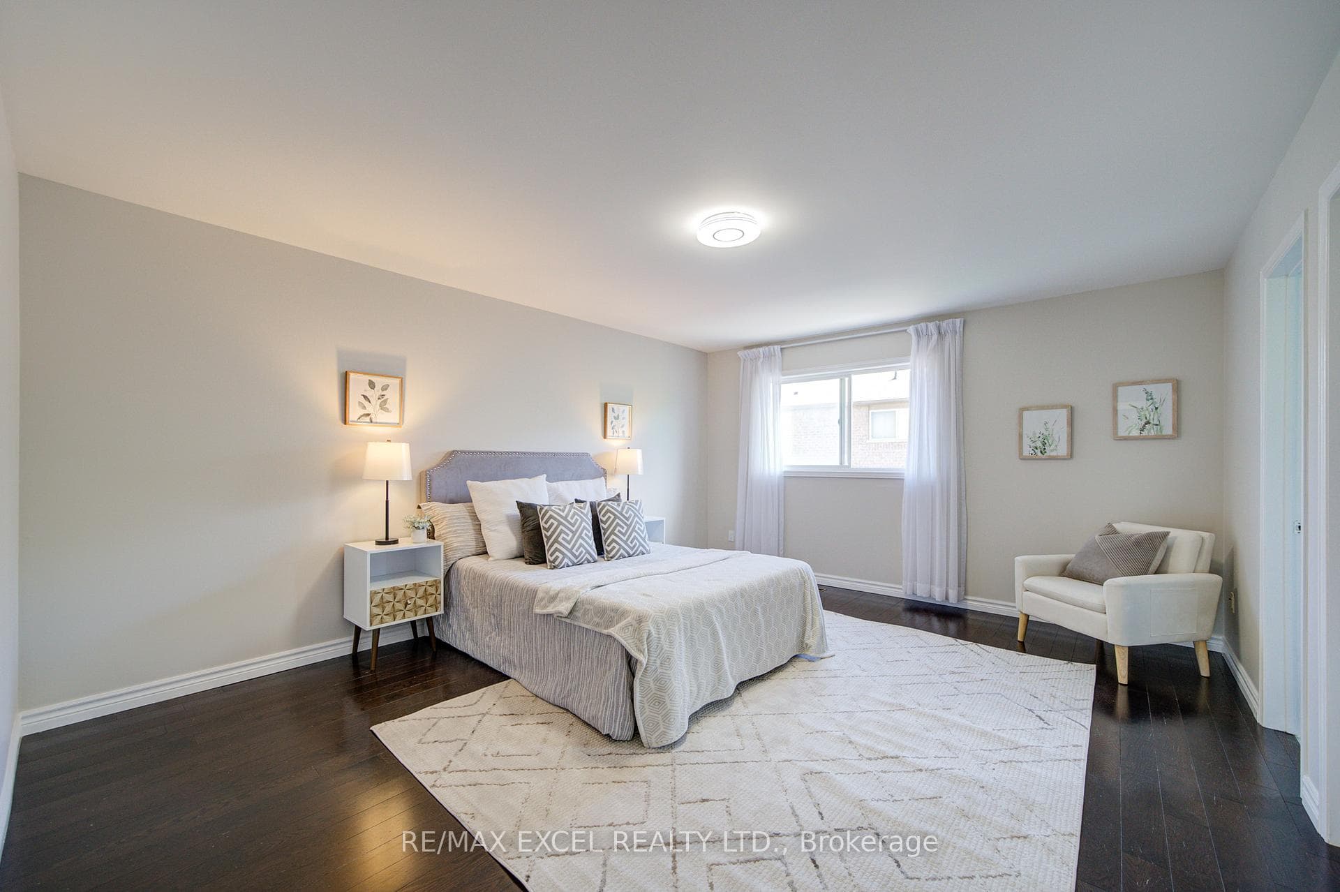59 Bassett Avenue photo 20
