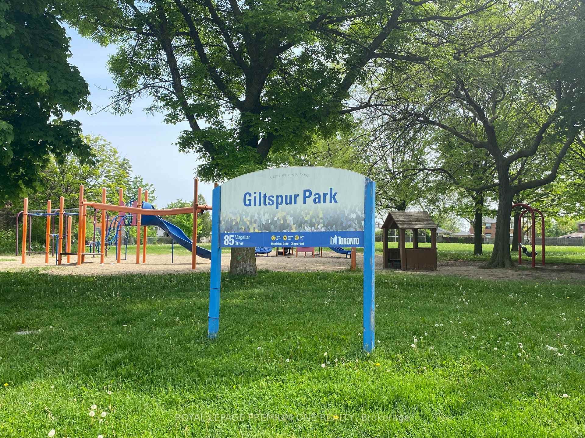 85 Giltspur Drive photo 34