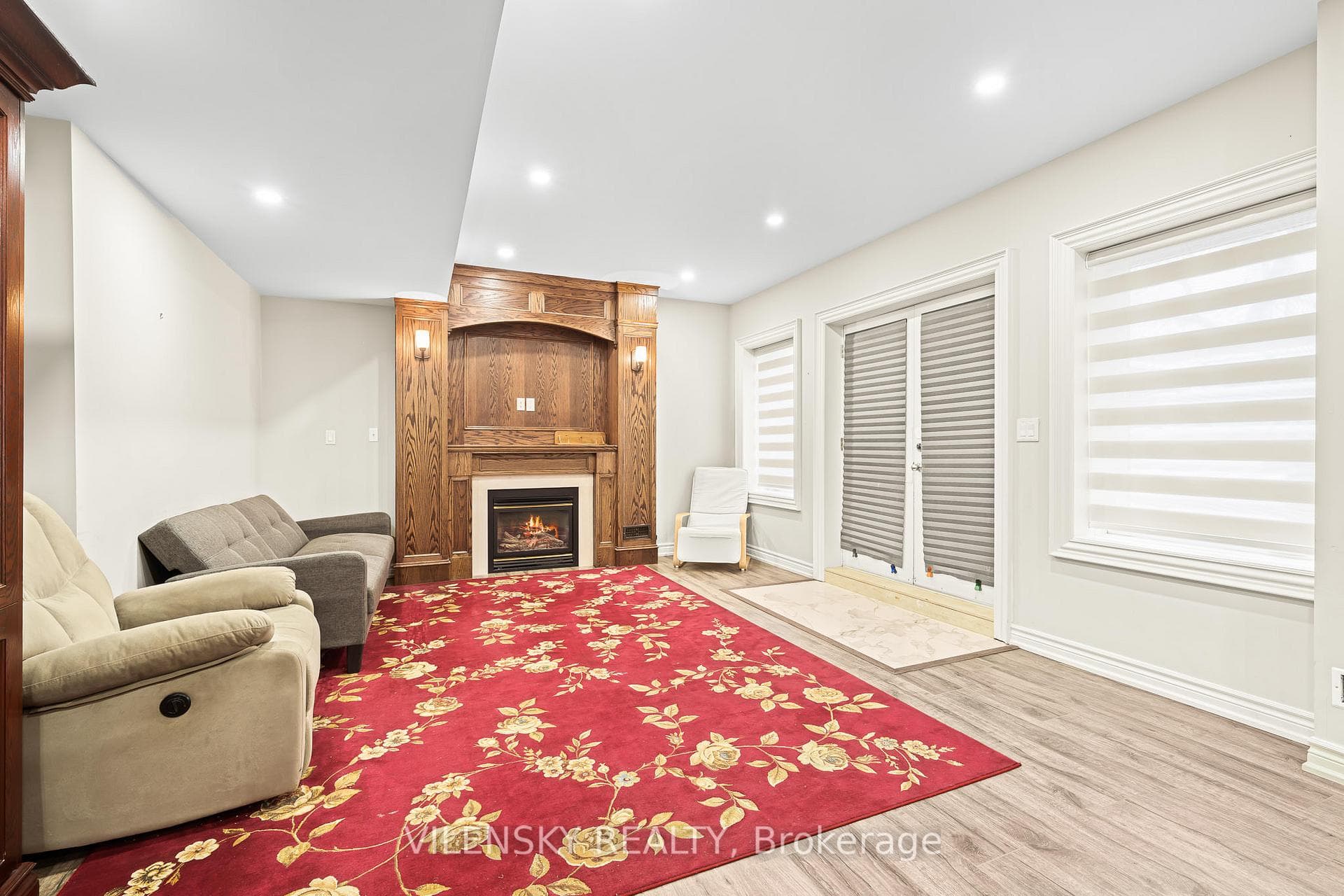 144 Birch Avenue Unit 1 photo 6