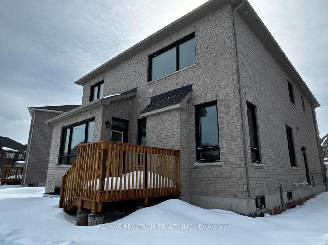 56 Vasey Road photo 24