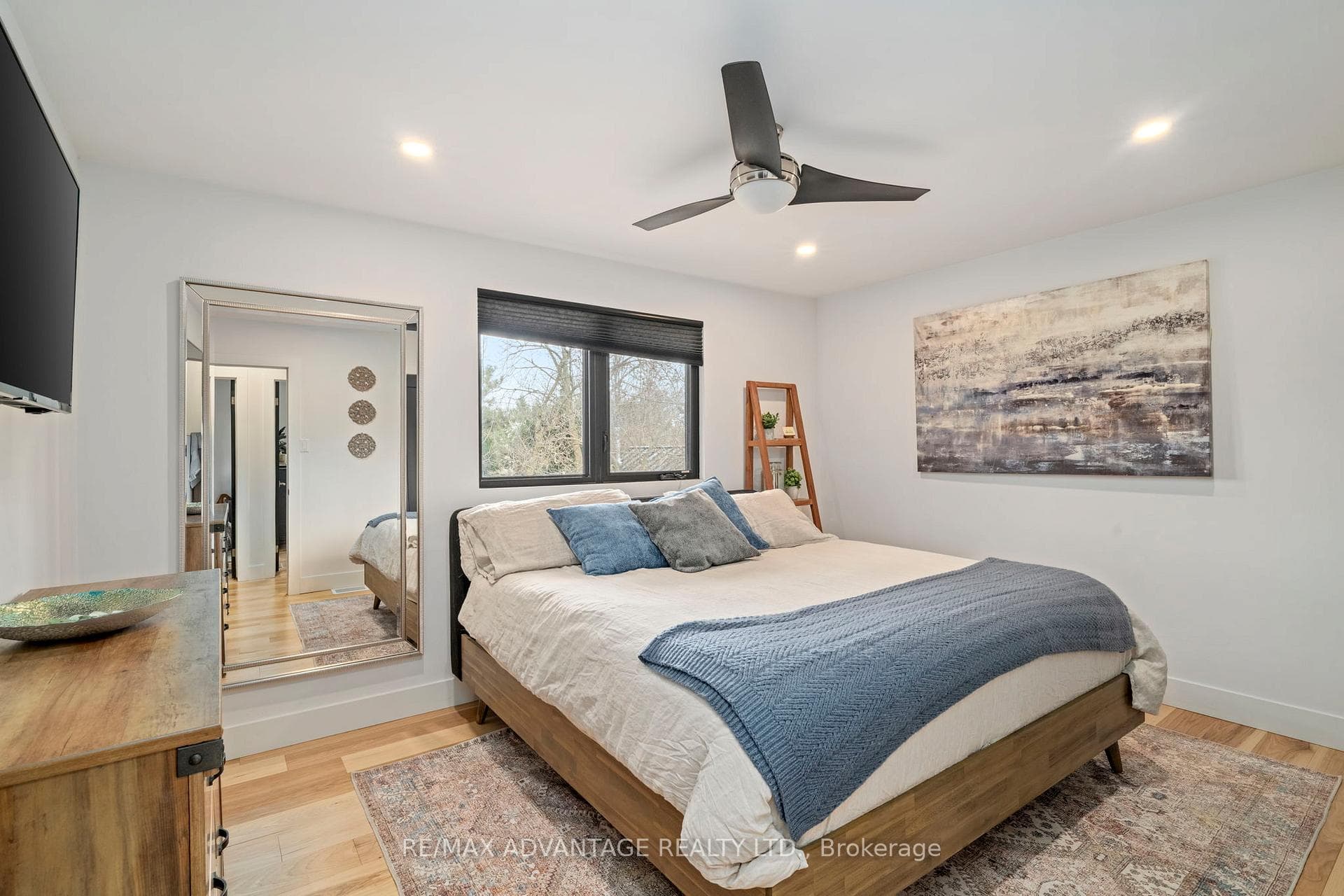 31 Redford Road photo 20
