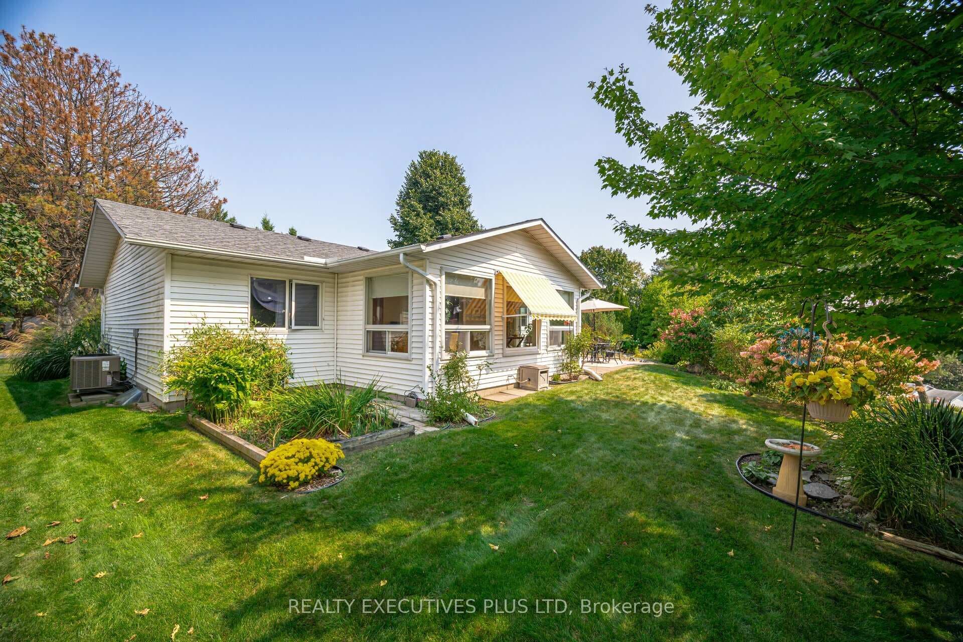 109 Tecumseth Pine Drive photo 27