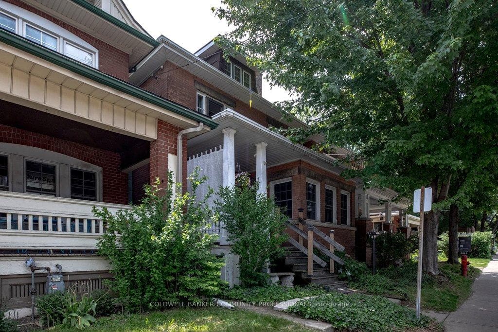 111 Spadina Avenue photo 2