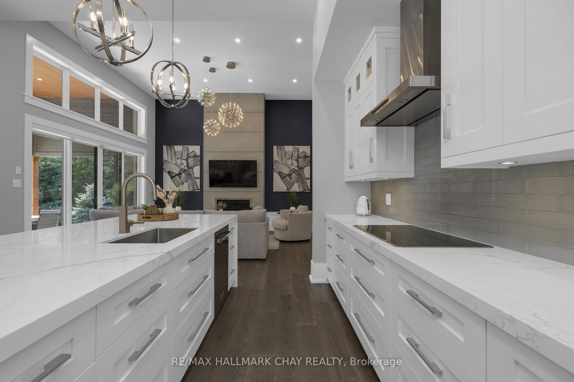 16 Houben Crescent, Oro-Medonte KITCHEN