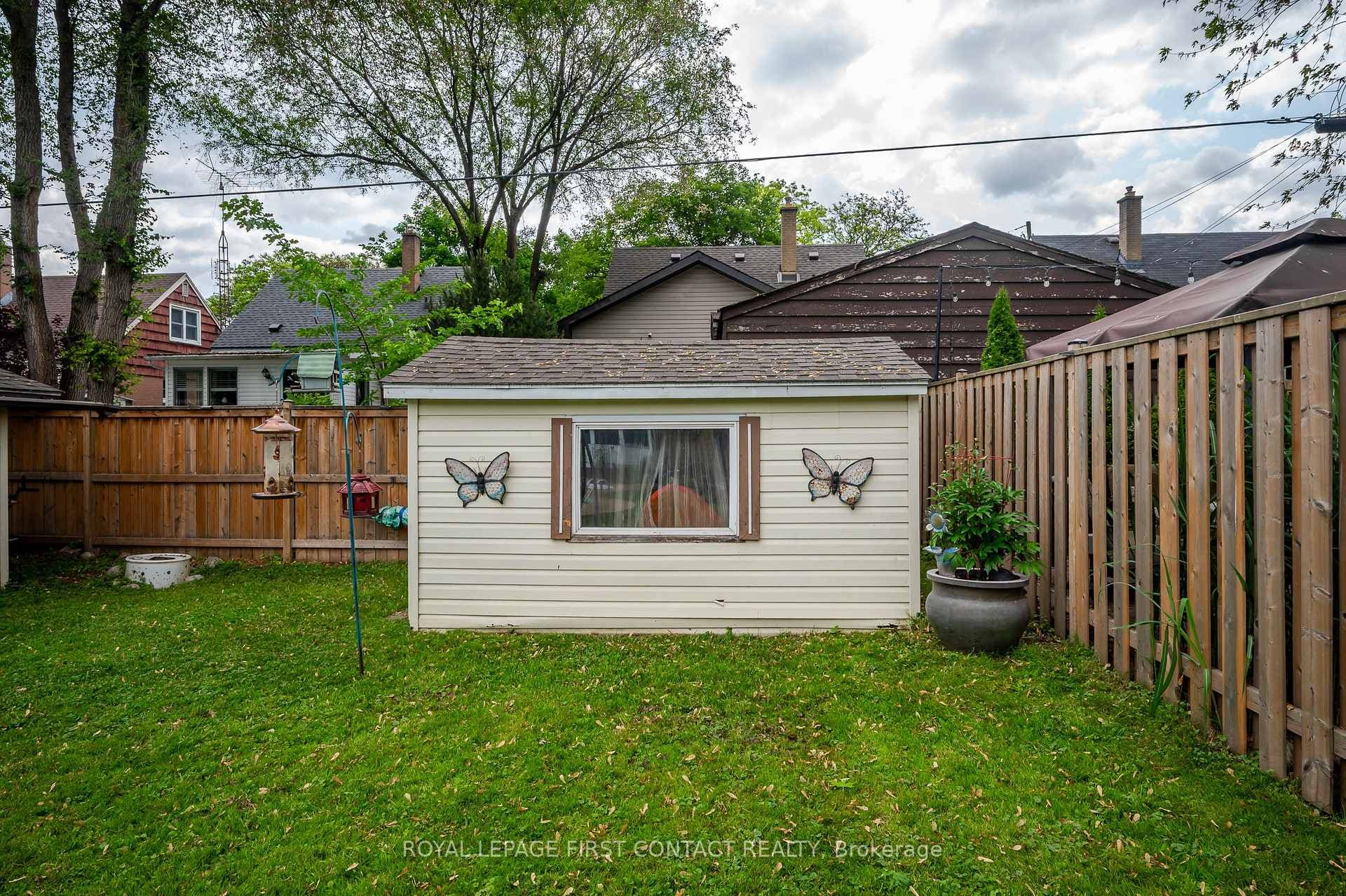 164 Adair Avenue photo 28