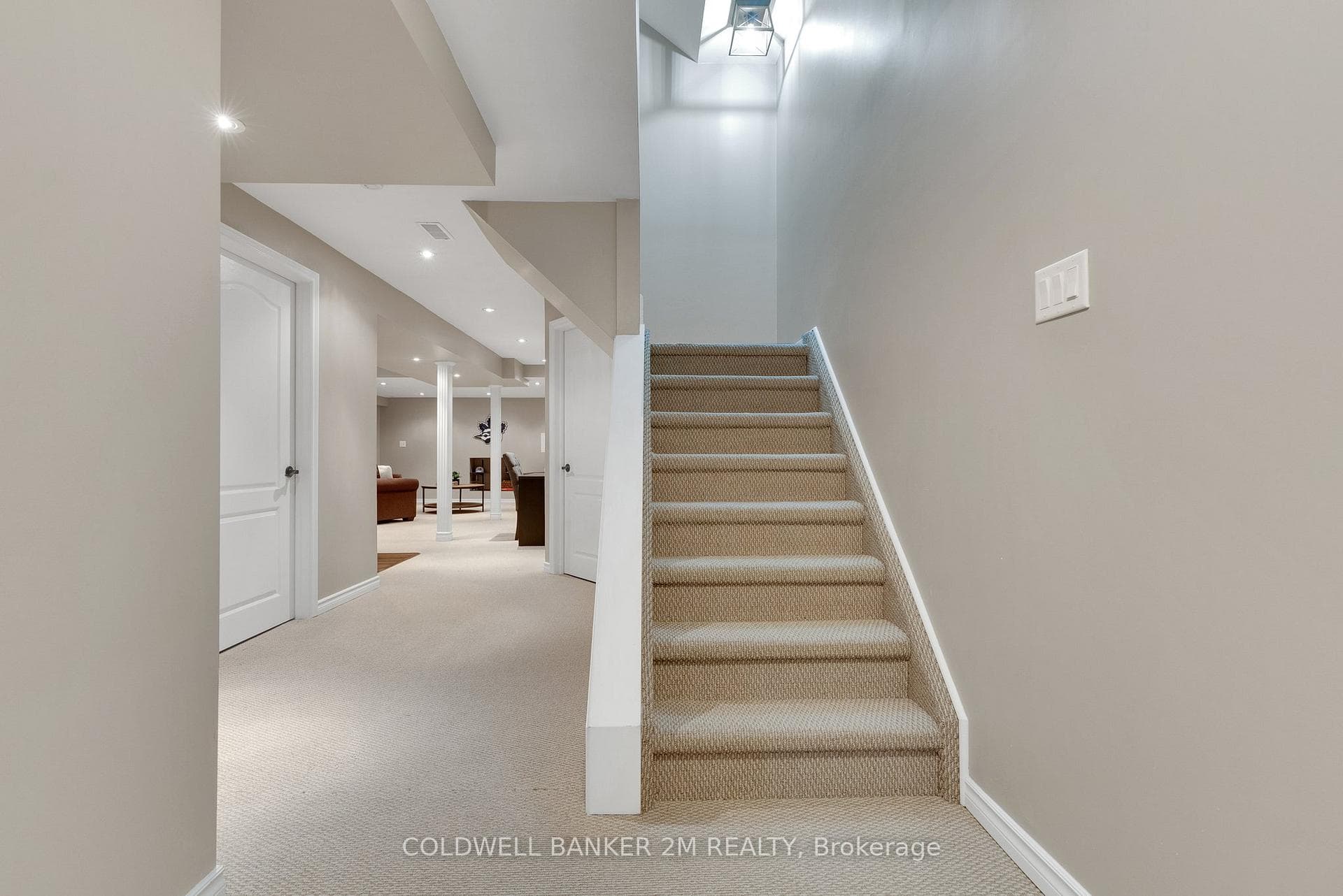 38 Castle Green Drive photo 29