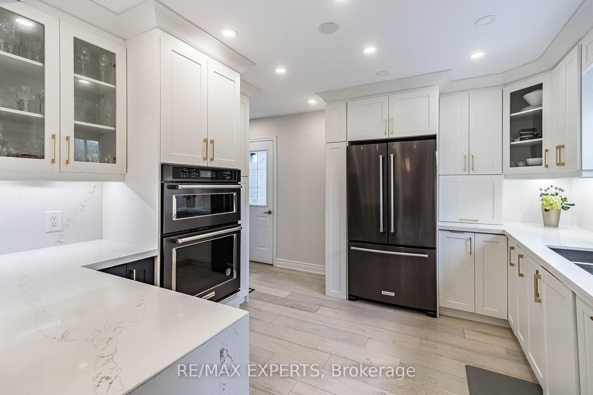 93 Goodfellow Crescent photo 16