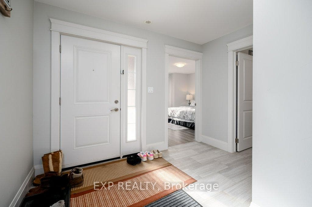 9 Cardinal Court photo 5