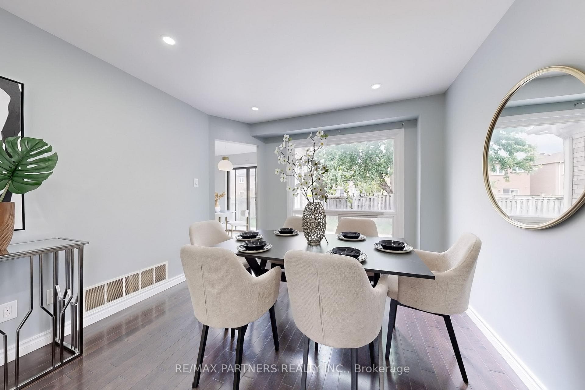 128 Bellrock Drive photo 7