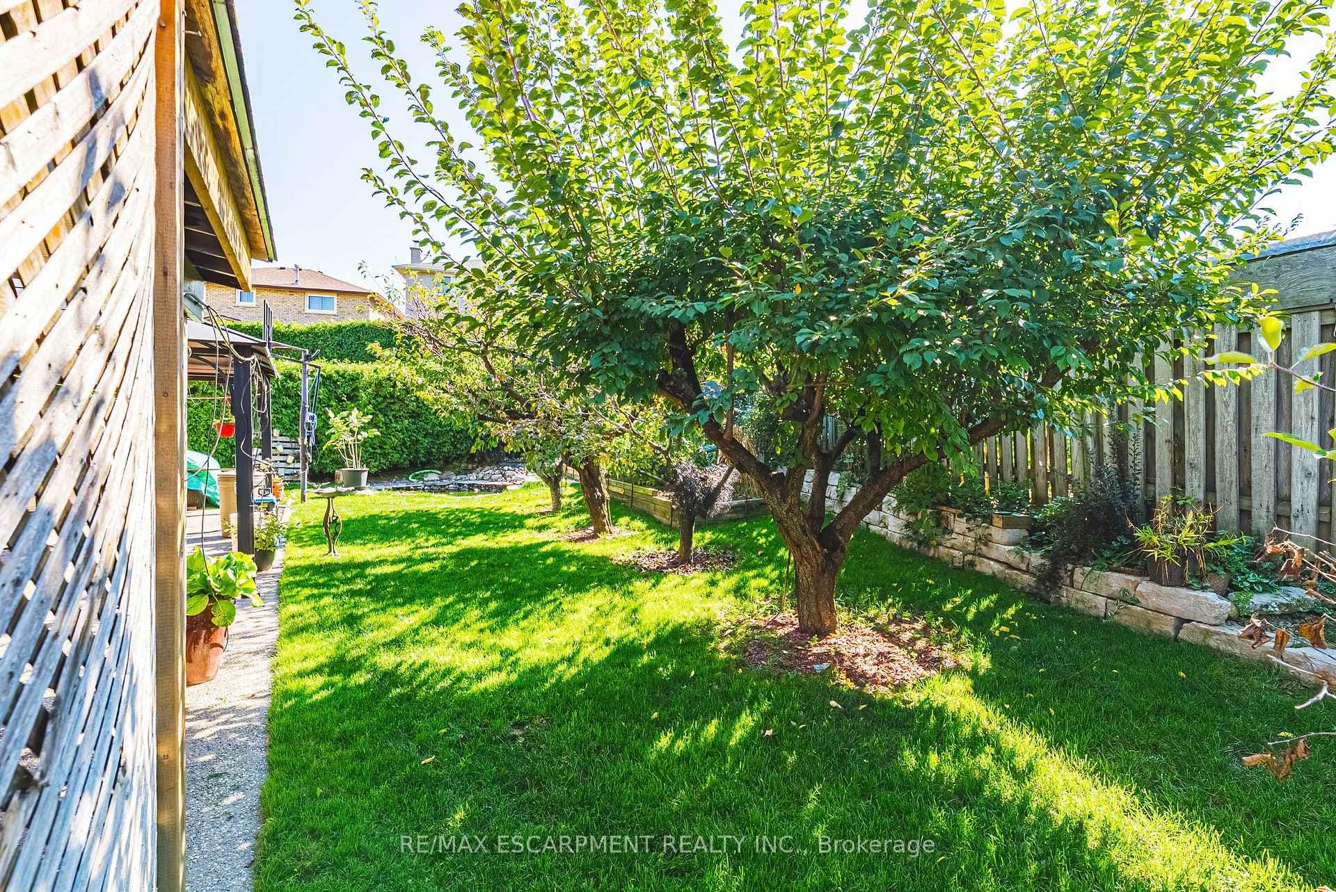 19 Glenhaven Court photo 26