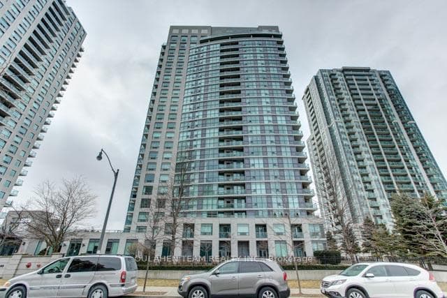 28 Harrison Garden Boulevard Unit 607 photo 1
