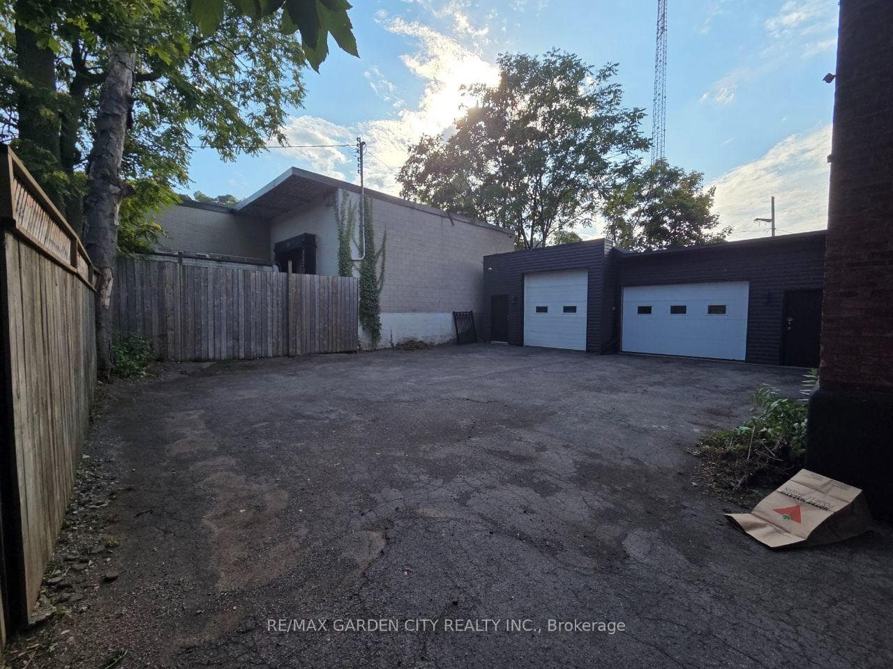 468 Cumberland Avenue Unit 1 photo 2