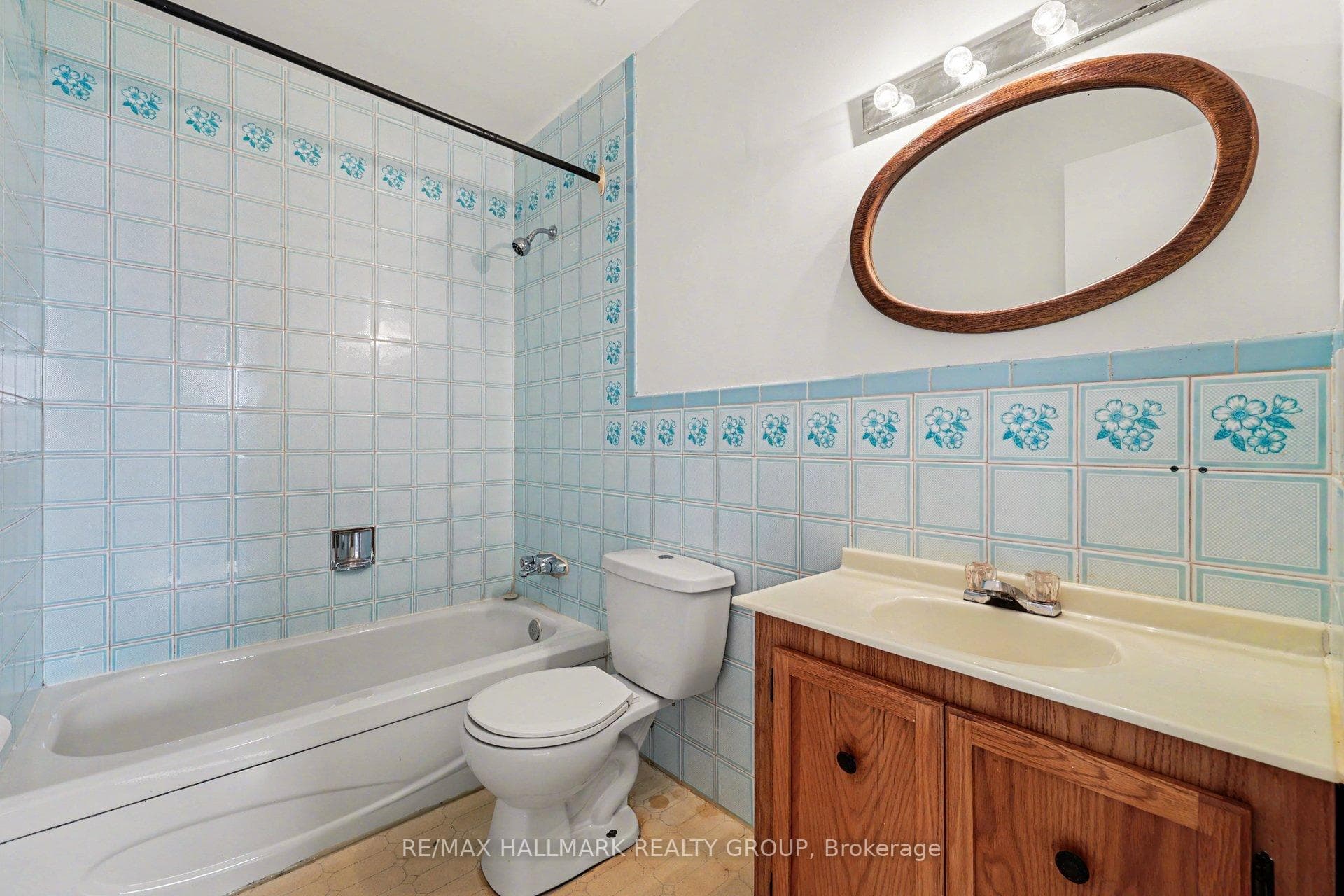 31 Dundegan Drive photo 9