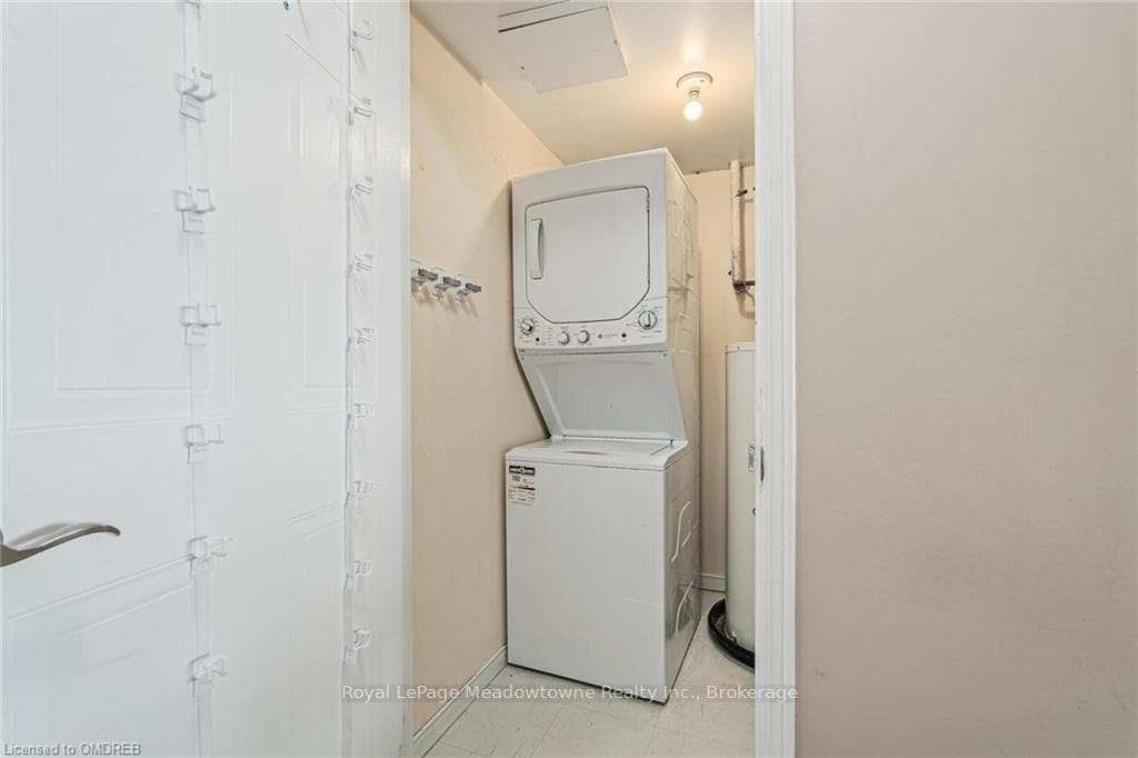 20 MCFARLANE Drive Unit 608 photo 26