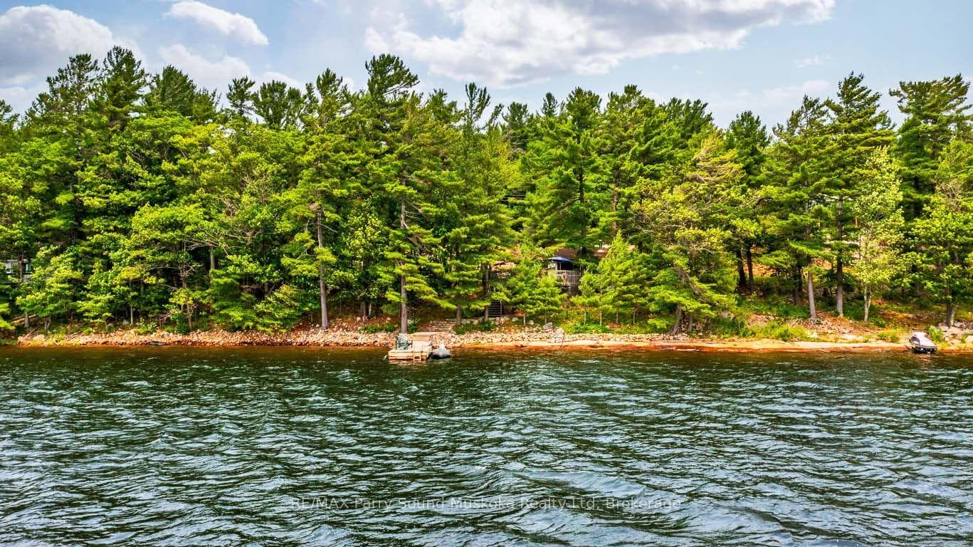 Don't miss this Georgian Bay Opportunity!