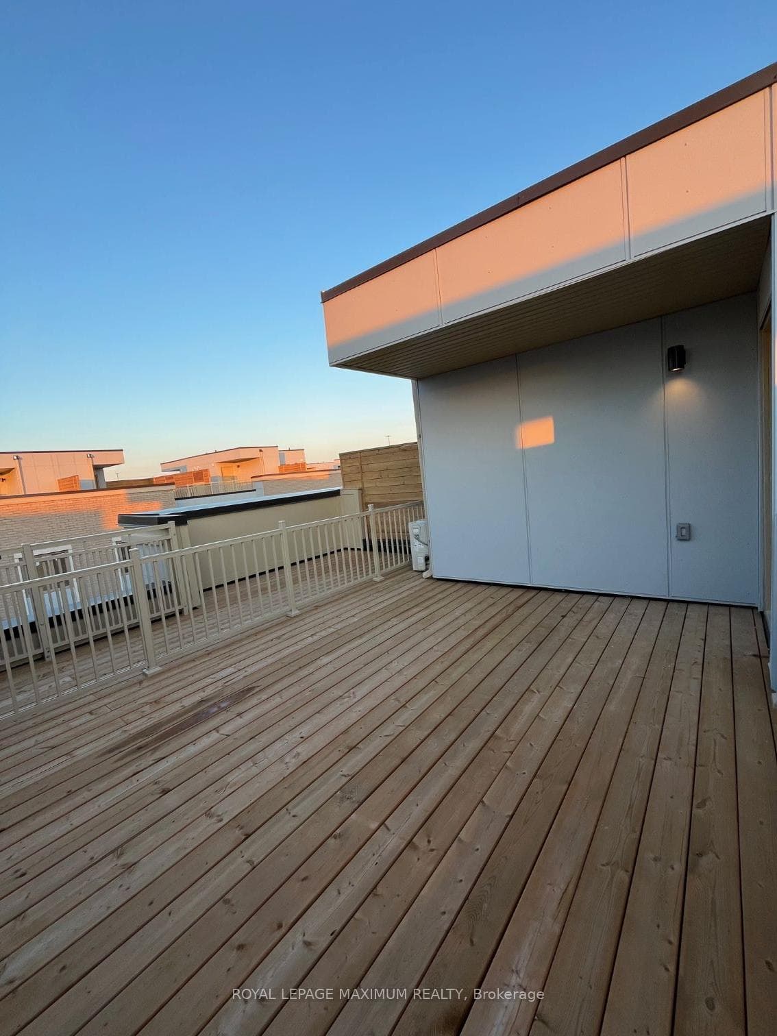 131 Honeycrisp Crescent Unit 230 photo 19