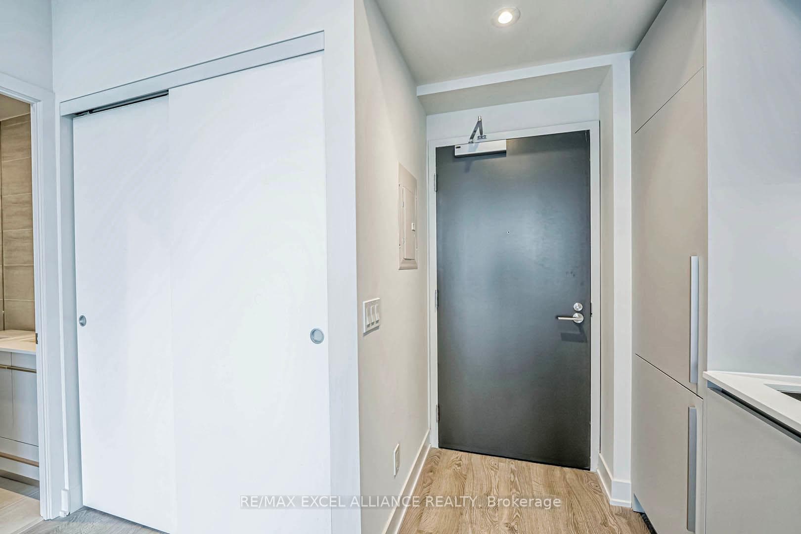 8 Cumberland Street Unit 4401 photo 8
