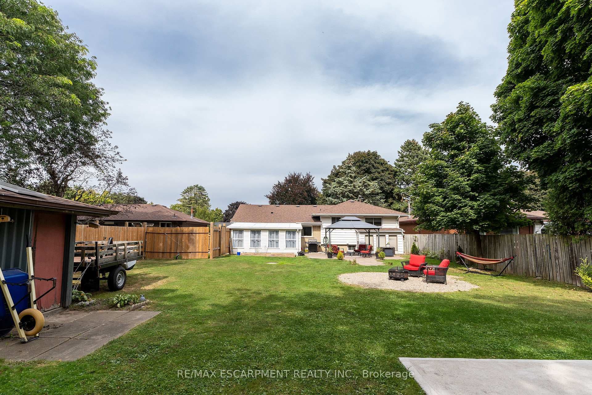 120 PUSEY Boulevard photo 29