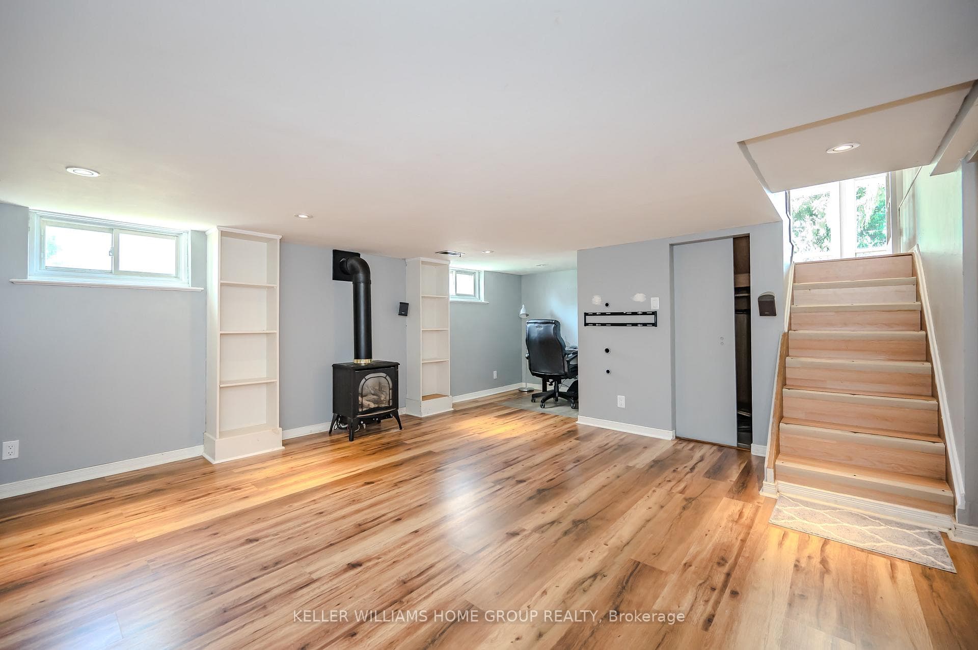 227 Arthur Street photo 22