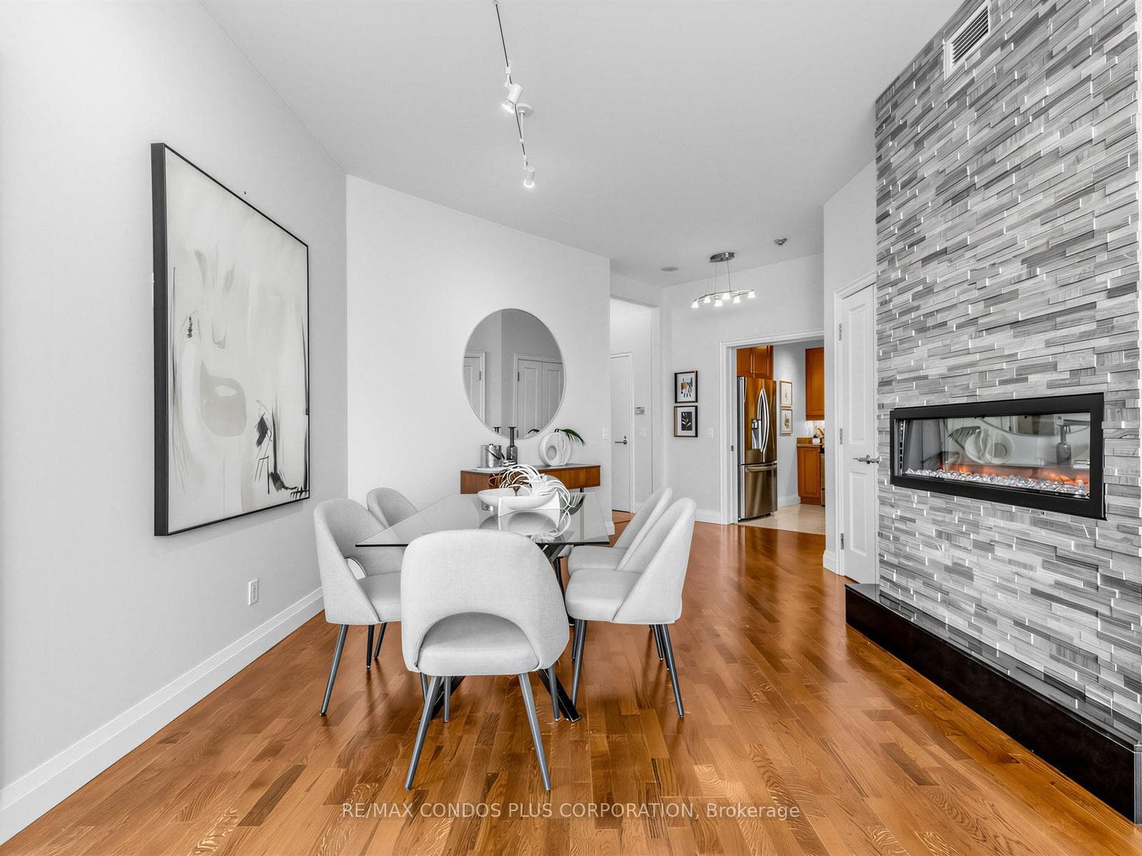 208 Queens Quay Unit PH2 photo 8