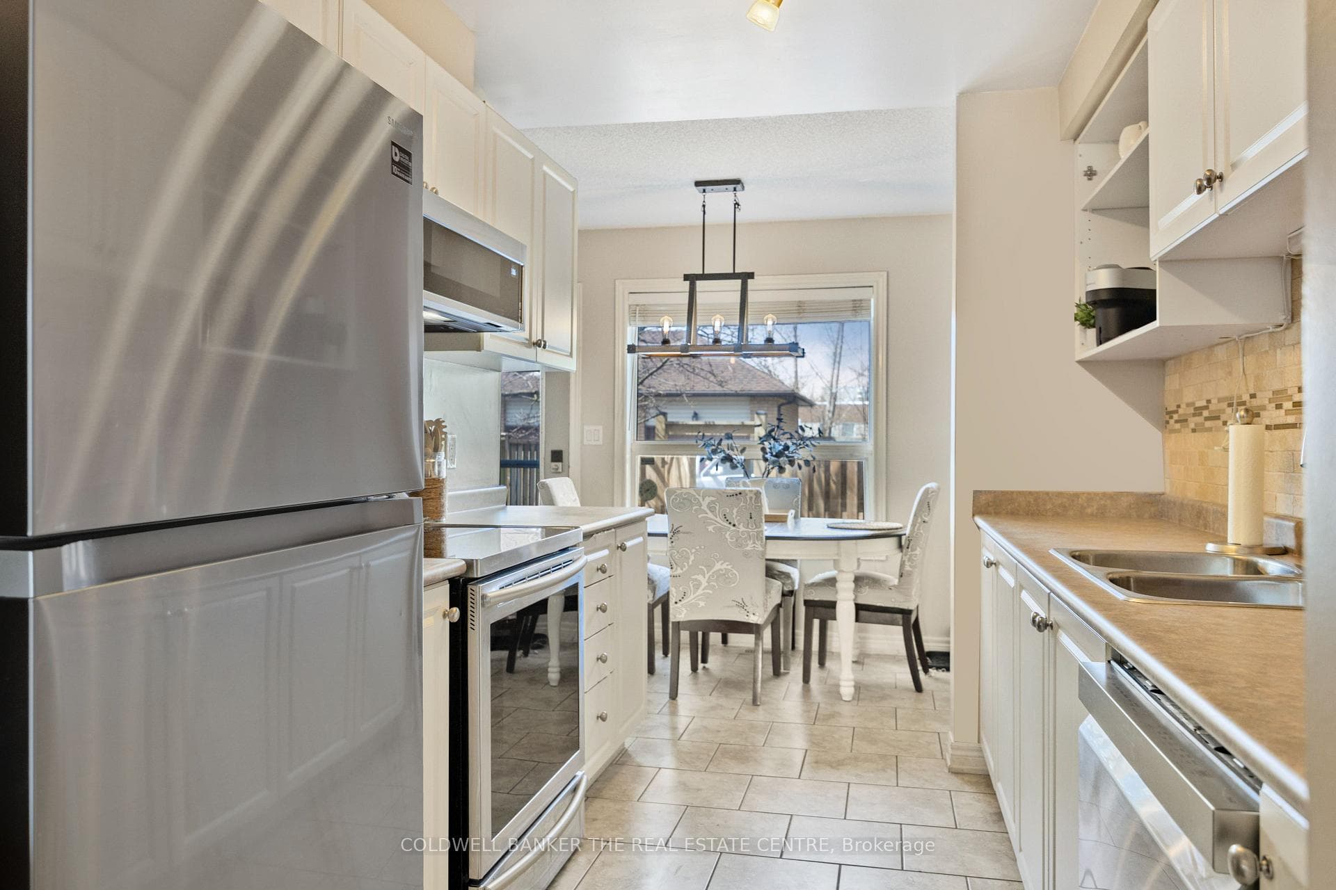 234 Cundles Road Unit 10 photo 10