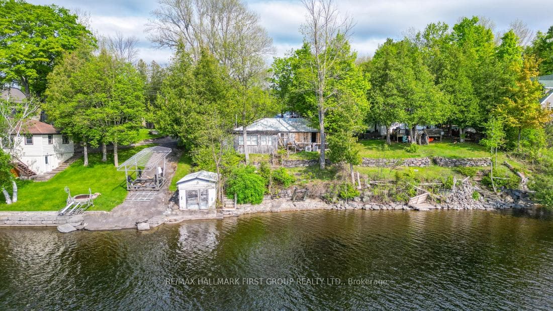 260 Freeborn Lane photo 6