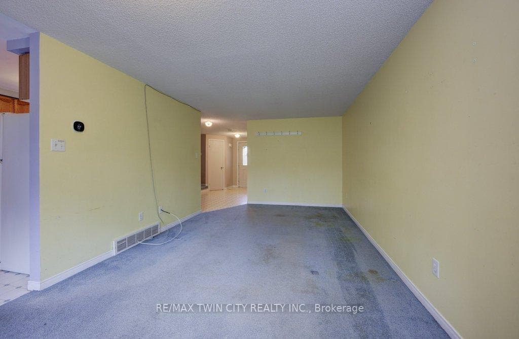 251 Auburn Drive photo 9