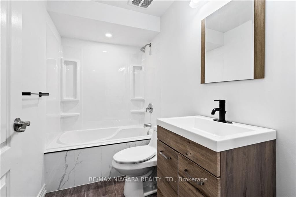 1036 Kerby Street photo 25