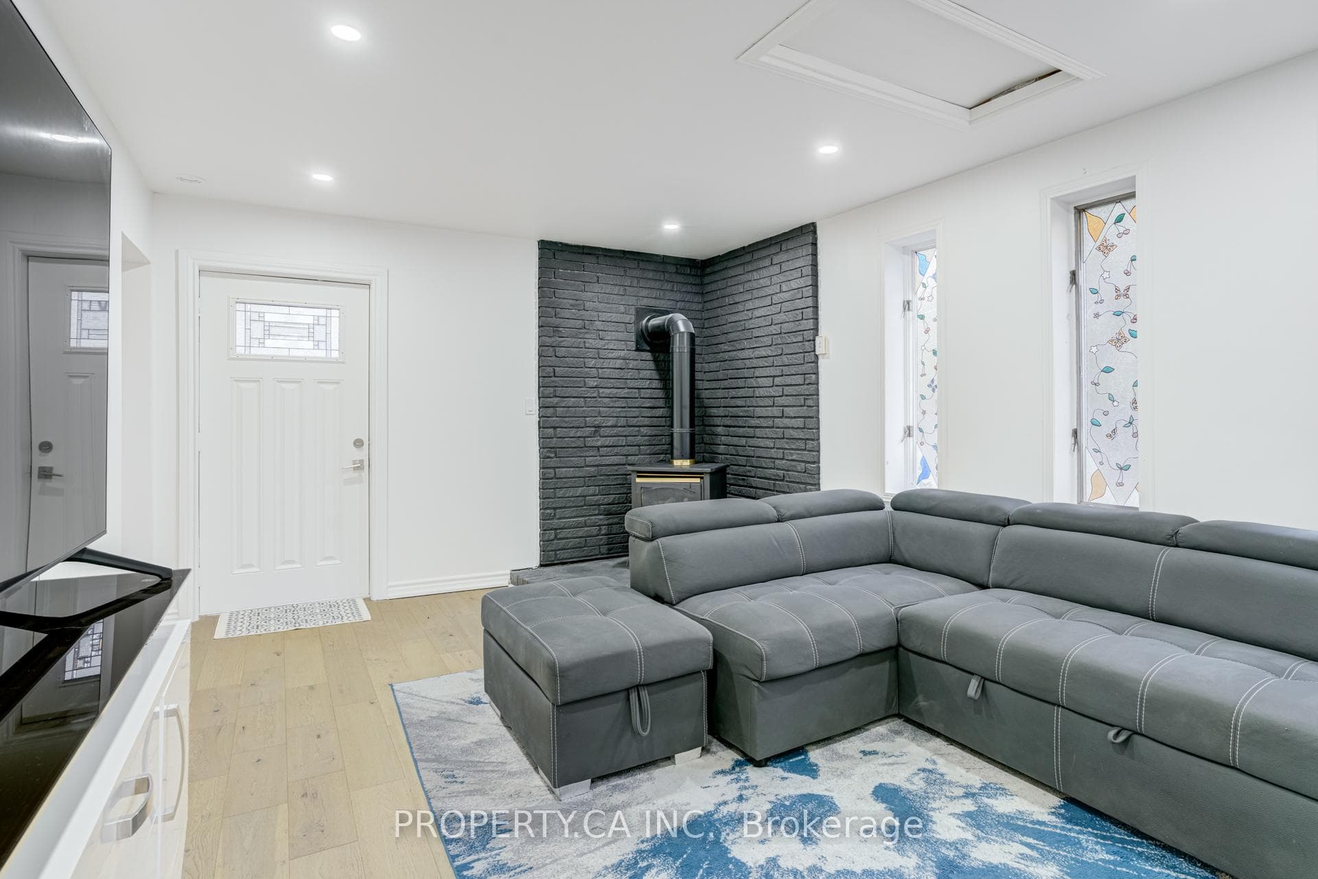 405 Washington Road photo 28