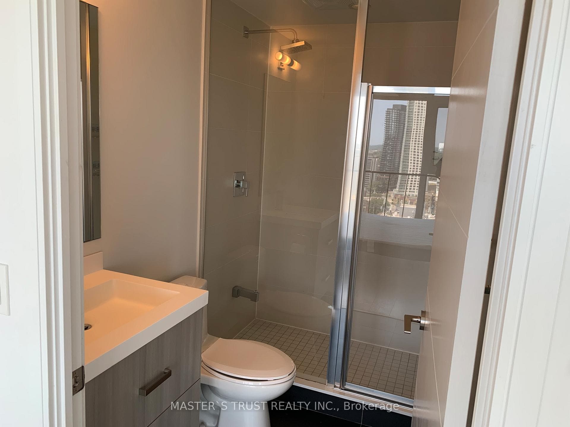 50 Wellesley Street Unit 2704 photo 5