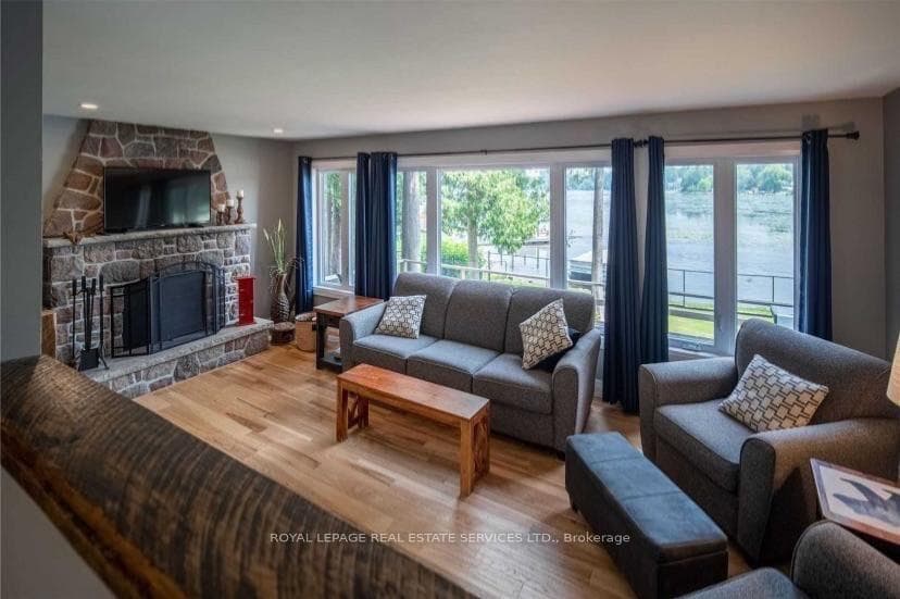 2365 Selwyn Bay Lane photo 23