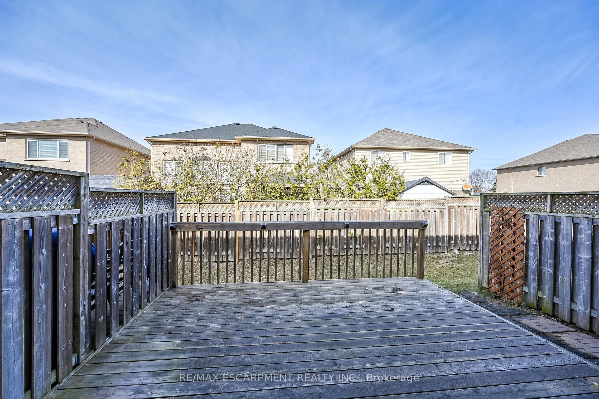 12 Marina Point Crescent photo 41