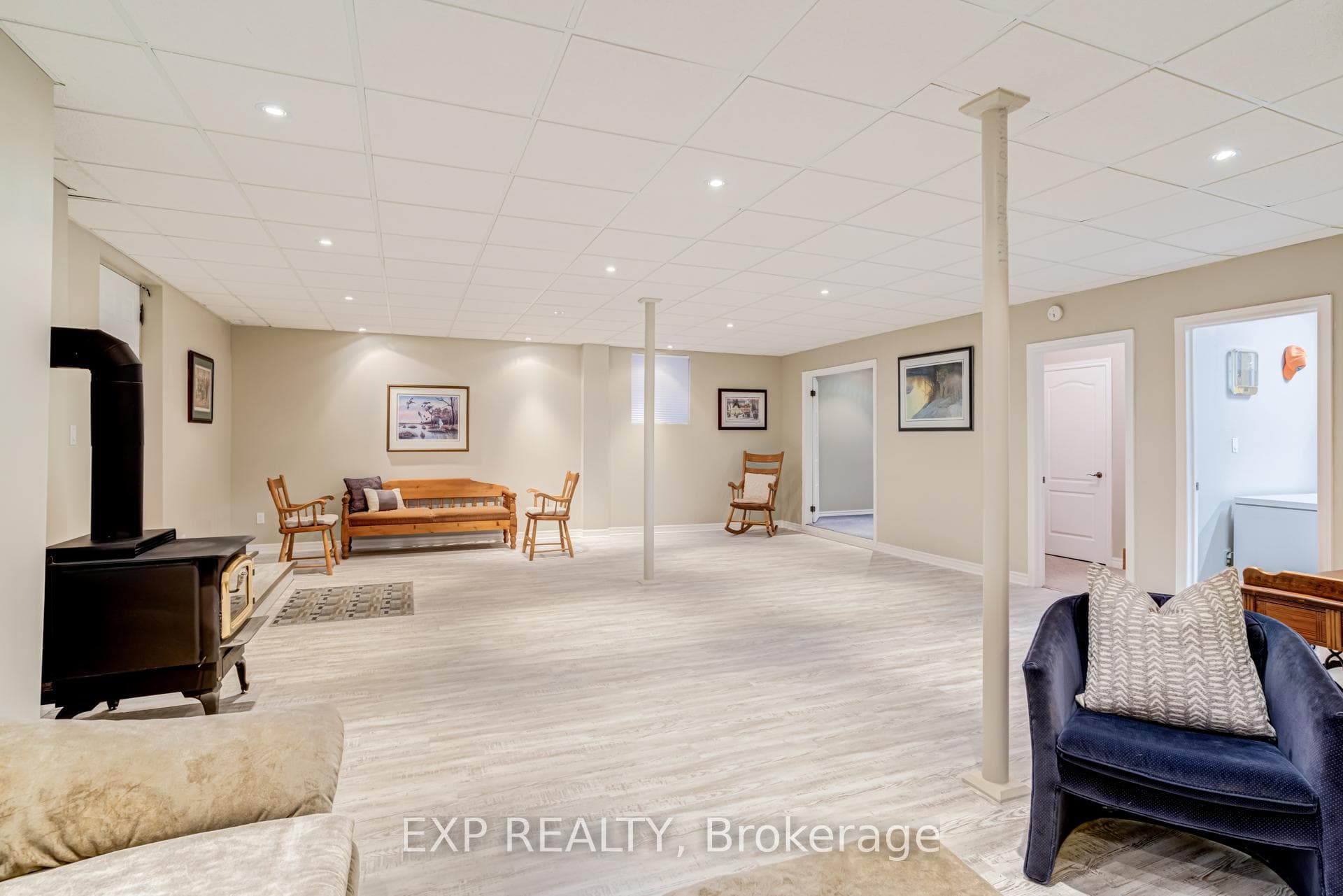 13 Blueberry Hill Court photo 33