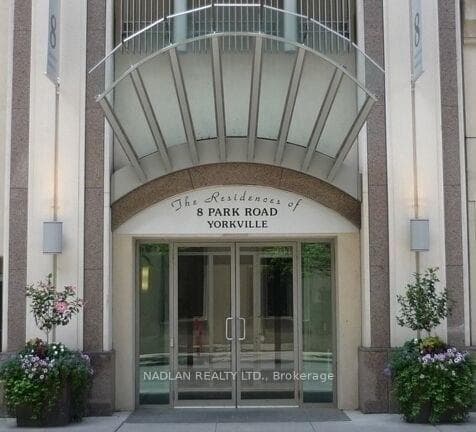 8 Park Road Unit 1603 photo 1