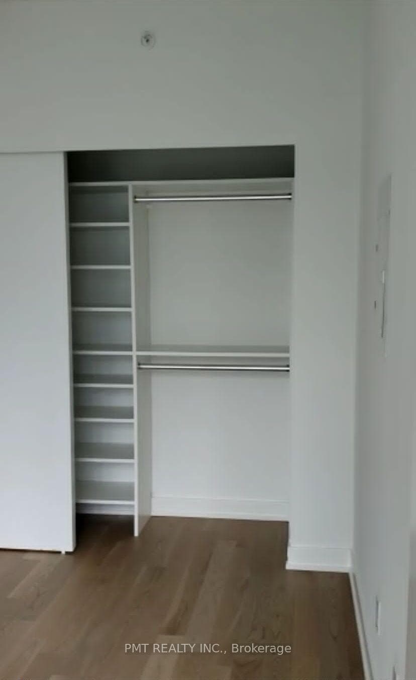 25 Richmond Street Unit 3207 photo 5