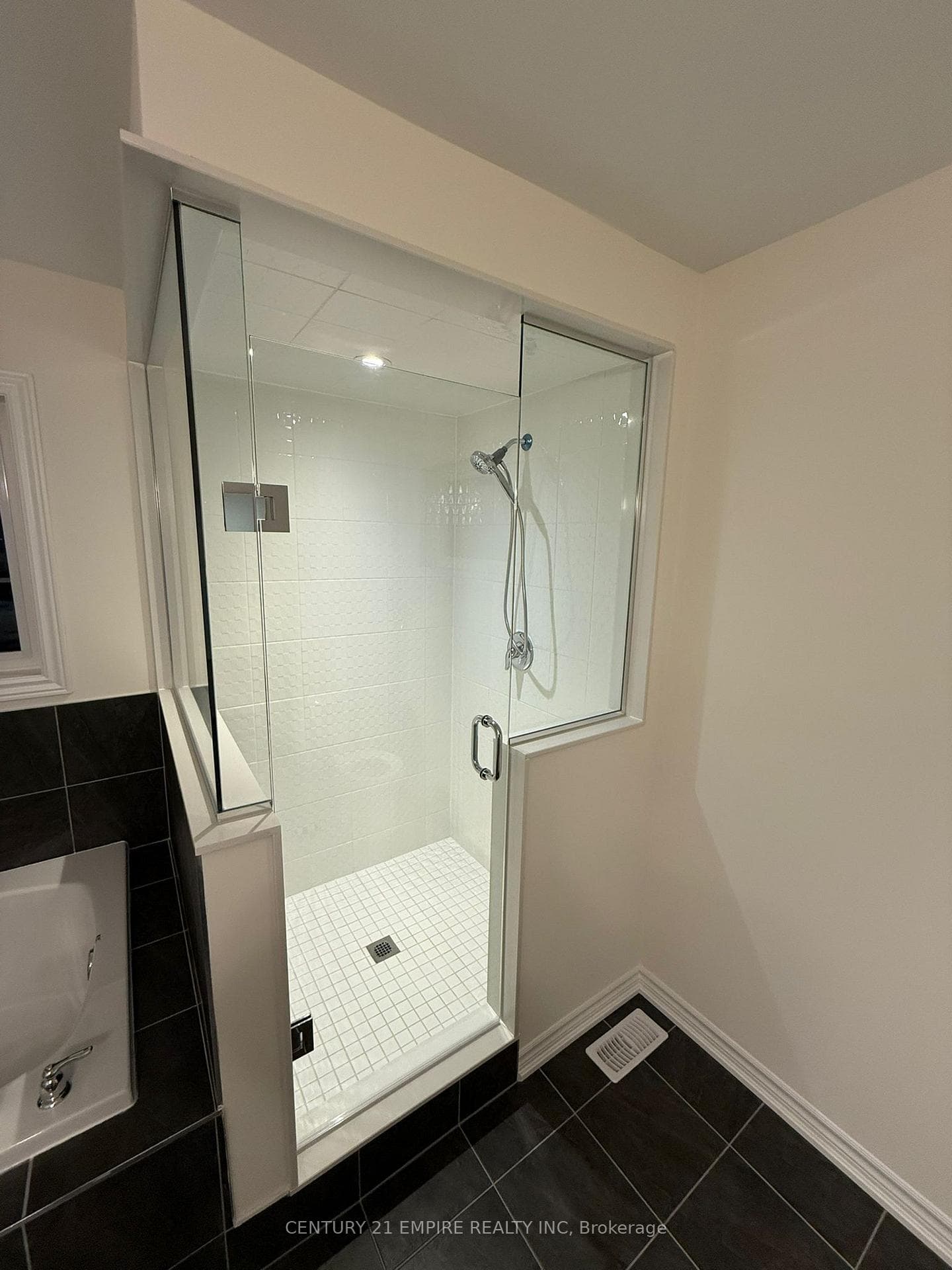 339 Rea Drive photo 12