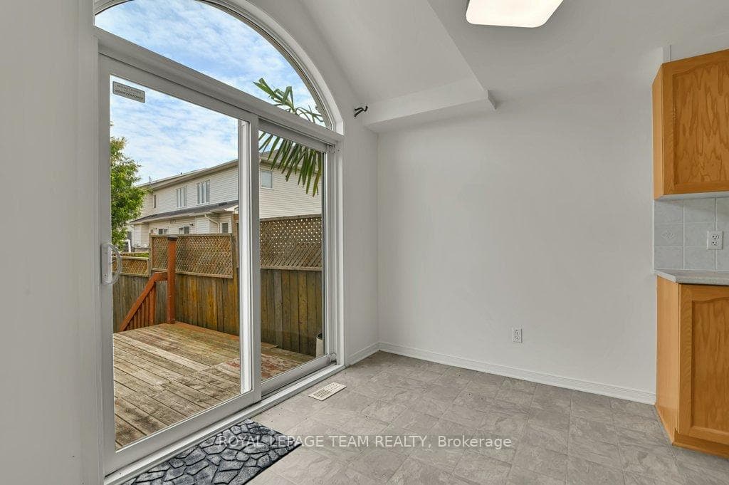 147 Sorento Street photo 10